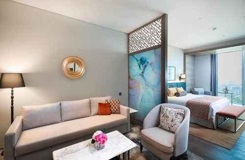 Jumeirah Lake Towers Hotel | Taj Jumeirah Lakes Towers