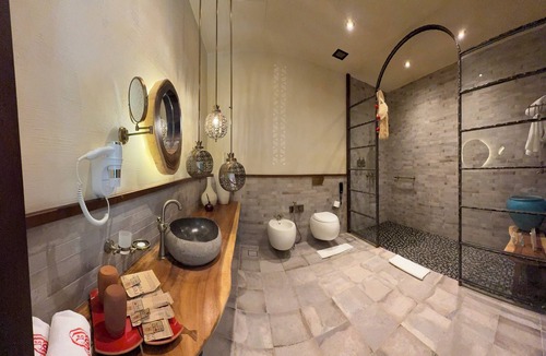 Suwailih Hotel | Tal Rumman Hotel