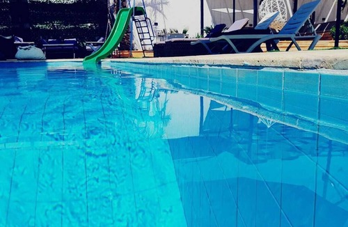 Gawr as-Safi Villa | Tala Villa Dead Sea Private 3 bedrooms chalet , private pool, kids playing area