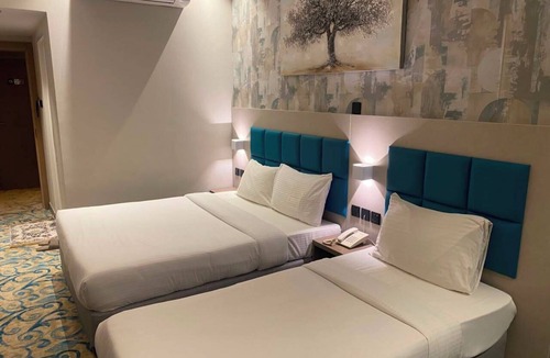 Al Sabkha Hotel | Tamarind Hotel