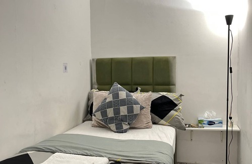 Al Wahdah Apartment | Tanih Place 6