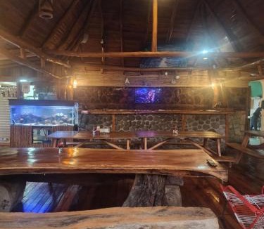 La Cruz Hotel | tatay cabinas