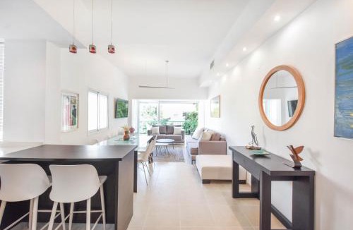 Tel Aviv City Center Apartment | The Adam's by HolyGuest