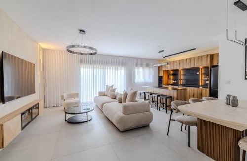 Haifa Apartment | The best 3BR APT in Kiryat Haim BY MadrigalRentals