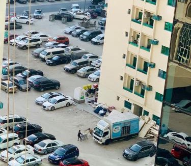 Sharjah Apartment | The Borderline Suite - Modern Sky View at Dubai-Sharjah Border