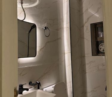 Jabal Al-Hussein Apartment | The cava
