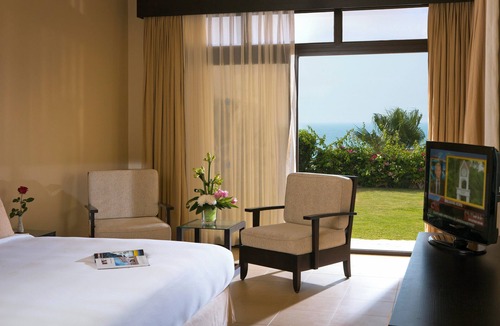Ras Al Khaimah Hotel | The Cove Rotana Resort