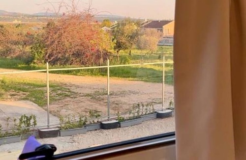Gesher HaZiv Apartment | The Daydream Bus Hideaway by Sea N' Rent