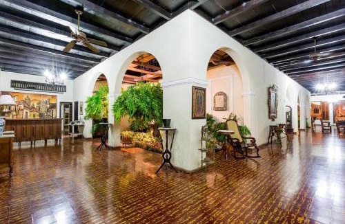 Granada House | The Historic Castillo San Miguel