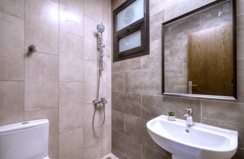 Falaj al Moalla Apartment | The Living