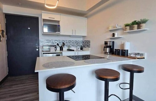 San Pedro Apartment | The Luxe Suite at Sabana | Work & Relax