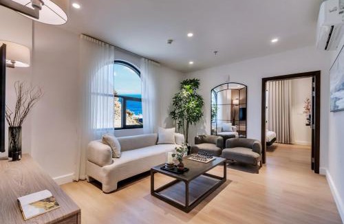 Khor Fakkan Apartment | The Modern Nest, Khorfakkan