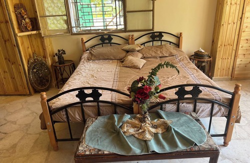 Suwailih House | The Oaks Farm, near Abu Mahmoud Rock Clift and on the Jordan trial