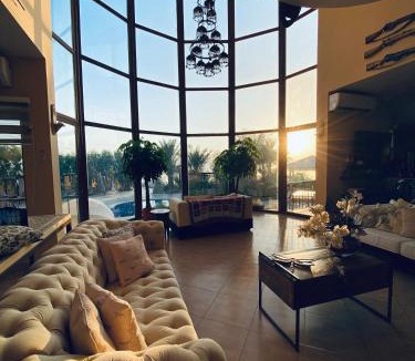 Sweimeh House | The Precious Villa