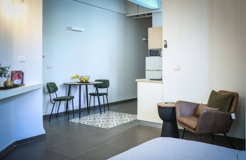 Haifa Apartment | The Printhouse Boutique Studio 7