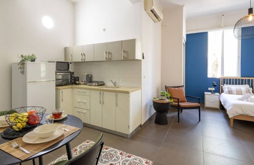 Haifa Apartment | The Printhouse Boutique Studio 2