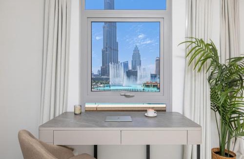 Downtown Dubai Villa | The Residences Podium Villa With Terasse By Luxe Living- 4BR - Burj Khalifa & Fountain Views