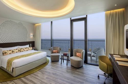 Palm Jumeirah Hotel | The Retreat Palm Dubai MGallery by Sofitel