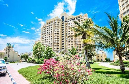 Al Hamra Village Apartment | The Seaside Studio Sanctuary