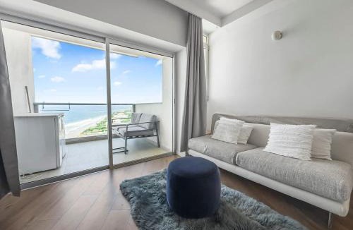 Herzliya Pituach Apartment | The Sharon Sunset Loft