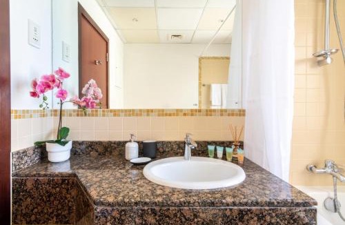 Jumeirah Beach Residence Apartment | The Smart Concierge - Bahar 6