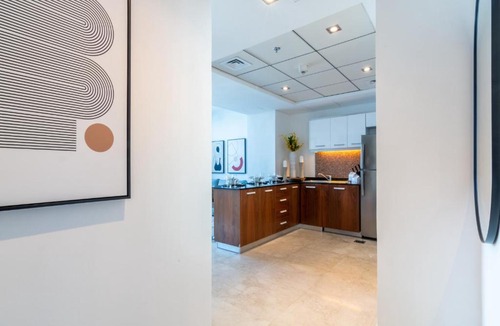 Jumeirah Beach Residence Apartment | The Smart Concierge - Bay Central