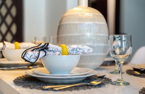 Downtown Dubai Apartment | The Smart Concierge - Reehan 2