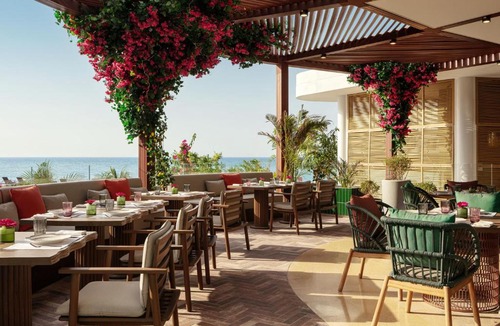 Muscat Resort | The St. Regis Al Mouj Muscat Resort