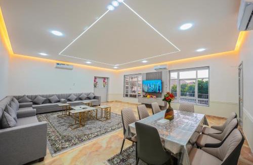 Al Kubus Villa | The Sunshine Farm by Al Dana Paradise Luxury 6BR Secluded Nature Mountains
