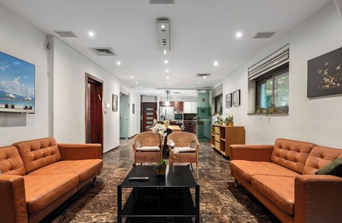 Rehavia Apartment | The Super Ahad Haam By Nimizz