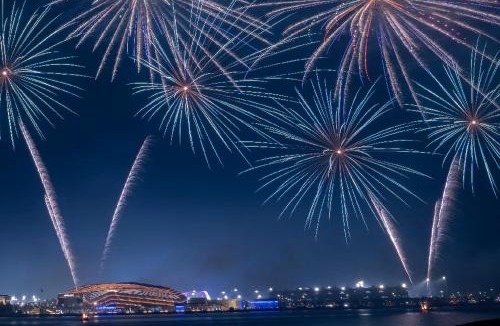 Abu Dhabi Apartment | The Surfer's Yas 2BR plus Study Apartment, Full canal & pool view, Theme Parks Yas