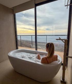 Al Hamra Hotel | The View