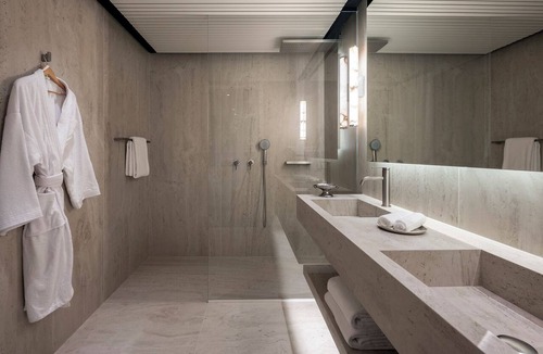 Herzliya Pituach Hotel | The YACHT – Limited Edition By Fattal