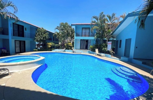 Coco Condo | This beautiful 2-bedroom, 2-bath condo is a true gem