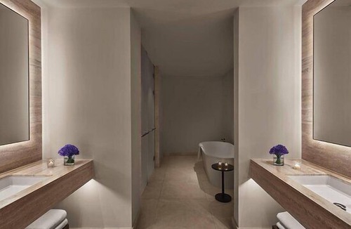 Abu Dhabi Apartment | Three Bedroom Apartment Near Zayed Heritage Center