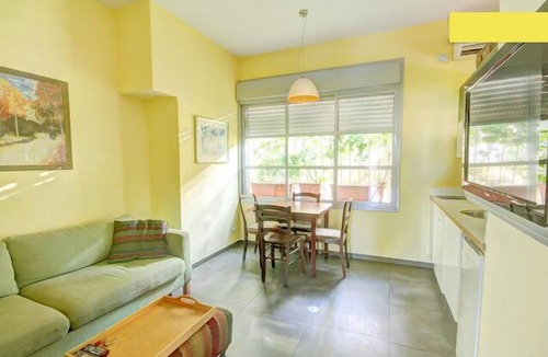 Tel Aviv City Center Apartment | TLV living, your home in Tel Aviv