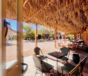 Ezuz Cabin | Tobiana Desert Lodging Negev