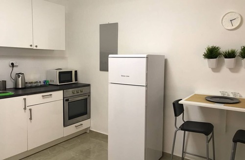 Kiryat Motzkin Apartment | Top Central place: Haifa - Akko - Beach: Real home