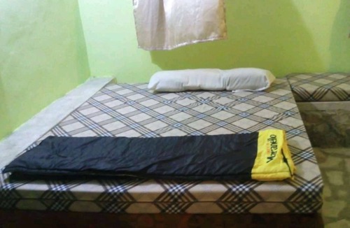 Al-Mughayer Hostel | Trajan Guest House - Hostel