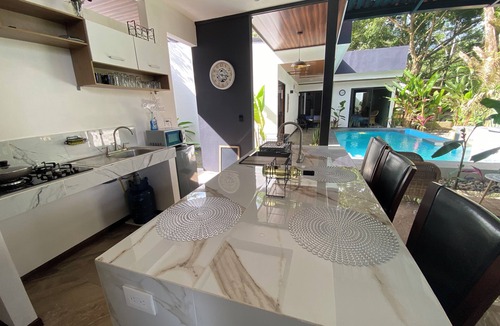 Penas Blancas Villa | Tranquil 4-bedroom villa in La Fortuna with WiFi, AC, pristine river and pool