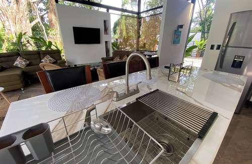 Penas Blancas Villa | Tranquil 4-bedroom villa in La Fortuna with WiFi, AC, pristine river and pool