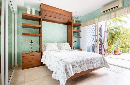 Panama Beach House | Tranquil Poolside Retreat in Playa Panama, Papagayo Bay
