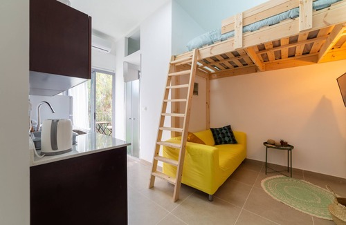Tel Aviv Apartment | Tree House Oasis - Luxe Studio + Balcony (1)