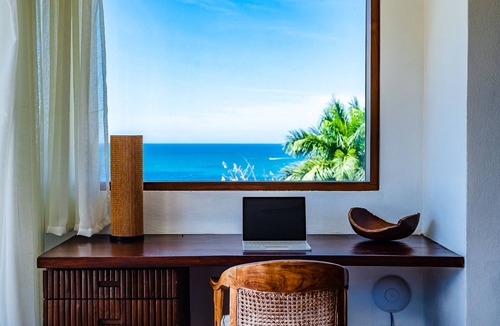 Tamarindo House | Tropical Bali-Style Villa with Ocean Views, Infinity Pool & Hot Tub, Close to the Beach and Town