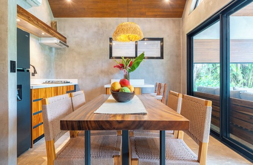 Ciudad Cortes Villa | Tropical Hideaway near the sea, mountain views, salt water pool