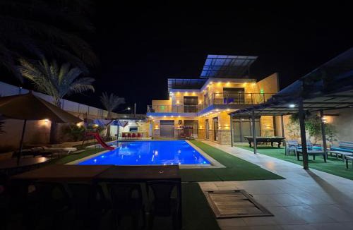 Al Rama Ski Chalet | Tulip villa توليب فيلا