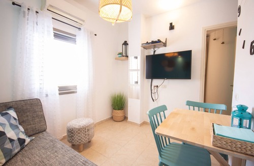 Herzliya Apartment | Turquoise Charm 1BR Apartment in Herzliya Center