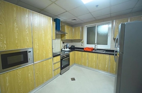 Al Nahda 2 Hotel | Two Bedroom Apartment Near NMC Sociality Hospital