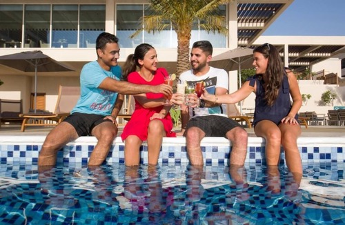Dafan Al Nakheel Apartment | Two Bedroom King Suite Near Al Naeem Mall