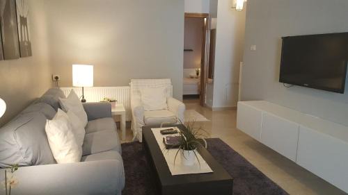Al Abdali Apartment | Two Bedroom Shmeisani Apartment